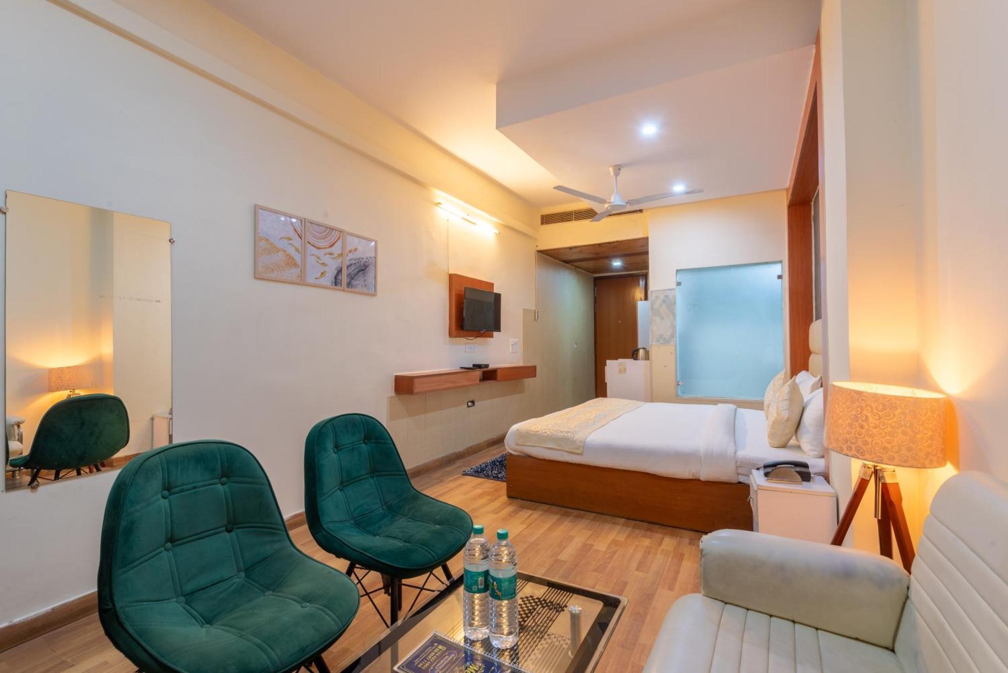 Oyster Pearl I Near Medanta Hospital I Sec-39 I Gurgaon Otel Dış mekan fotoğraf