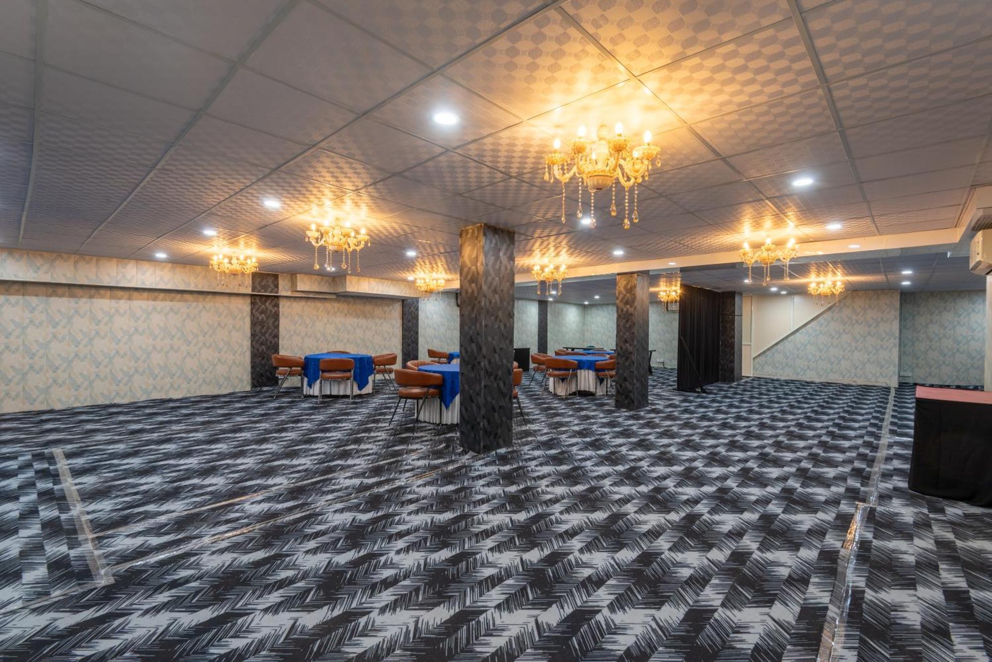 Oyster Pearl I Near Medanta Hospital I Sec-39 I Gurgaon Otel Dış mekan fotoğraf